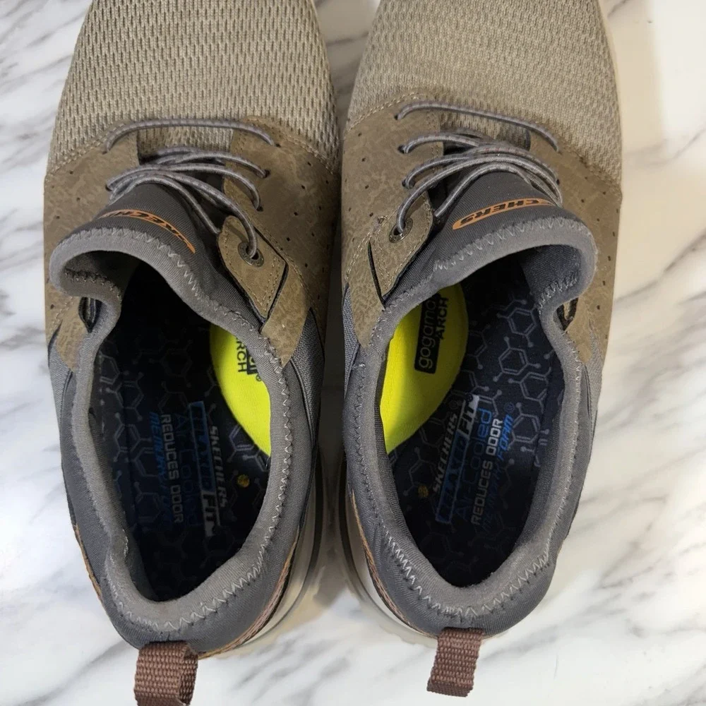 Skechers‎ Solvano Caspian Brown Comfort Slip On Sneaker Men's size 11 Walking
